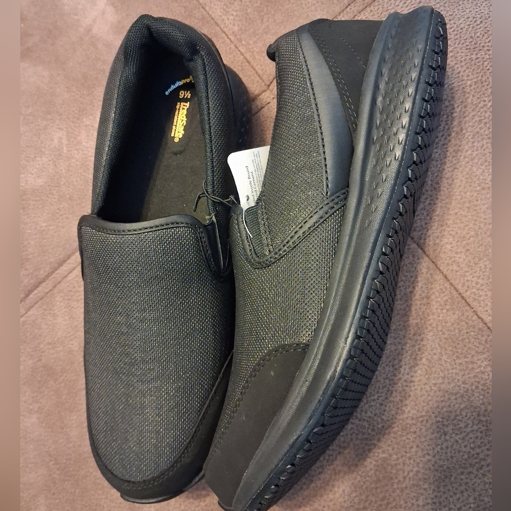 Tread Safe Sara II Women's Black Slip-On Work Shoes Size 9 1/2